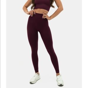 Balance Athletica Quartz collection, energy pants